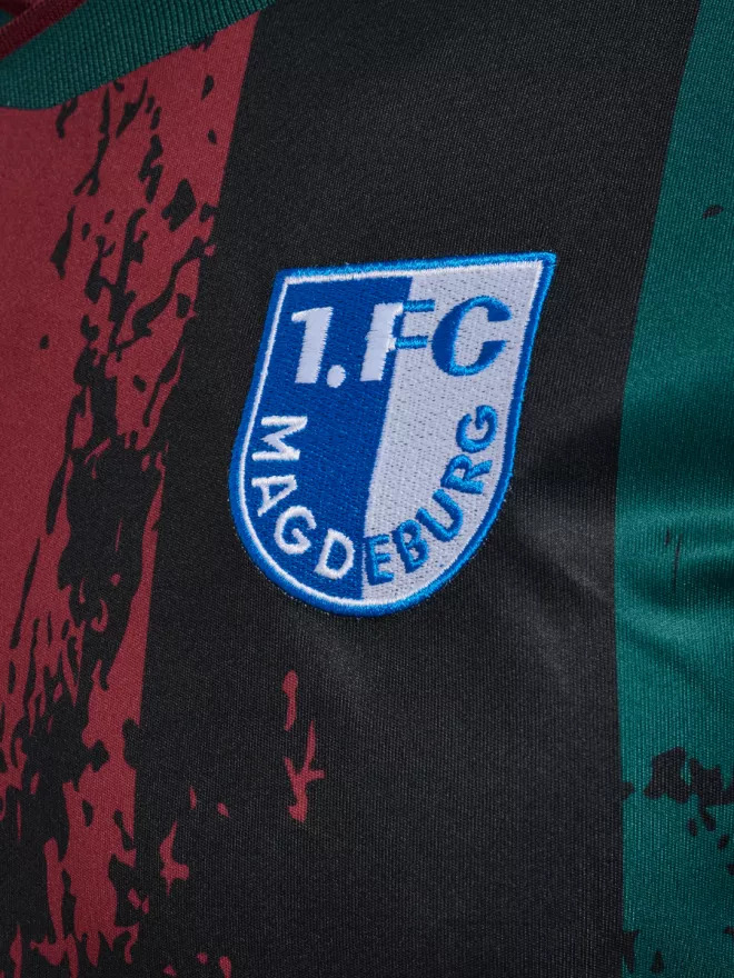 Herren 1. FC Magdeburg 2024/25 Drittes Trikot