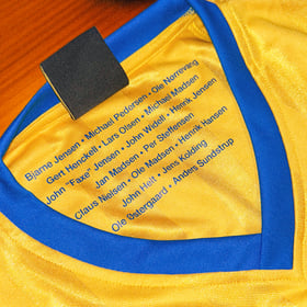 Camiseta Retro de Manga Larga Brøndby IF x COPA DM 1985 para Hombre