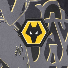 Maglia bambino Wolverhampton Wanderers 2026/27 pre-partita del terzo completo