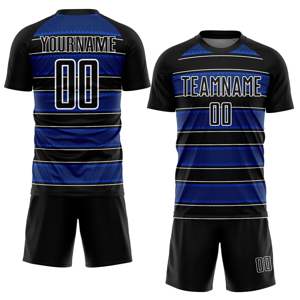 Camiseta de fútbol personalizada con sublimación de líneas y formas geométricas en azul trueno negro y blanco