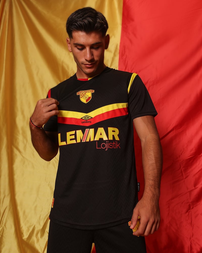 Herren Göztepe 2023/24 Dritttrikot
