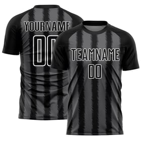 Camiseta de fútbol personalizada con sublimación de líneas gris acero y blanco, color negro