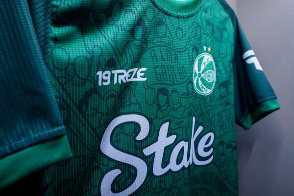Kinder Juventude 2025 Dritt Warm Up Shirt