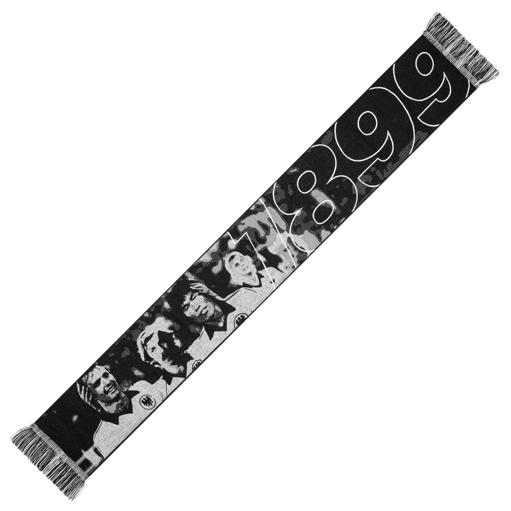Eintracht Frankfurt Legends Scarf