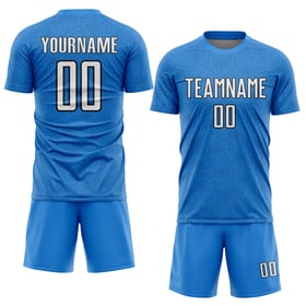 Maglia sportiva geometrica bianca e nera personalizzata con stampa a sublimazione, forma uniforme da calcio, blu polvere