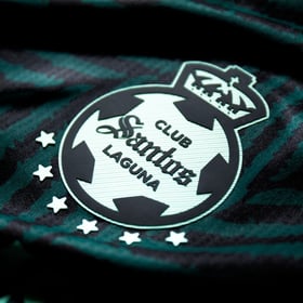 Santos Laguna Heimtrikot 2024/25