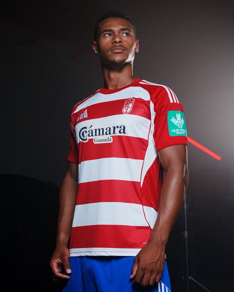Damen Granada CF 2025/26 Heimtrikot mit Sponsor
