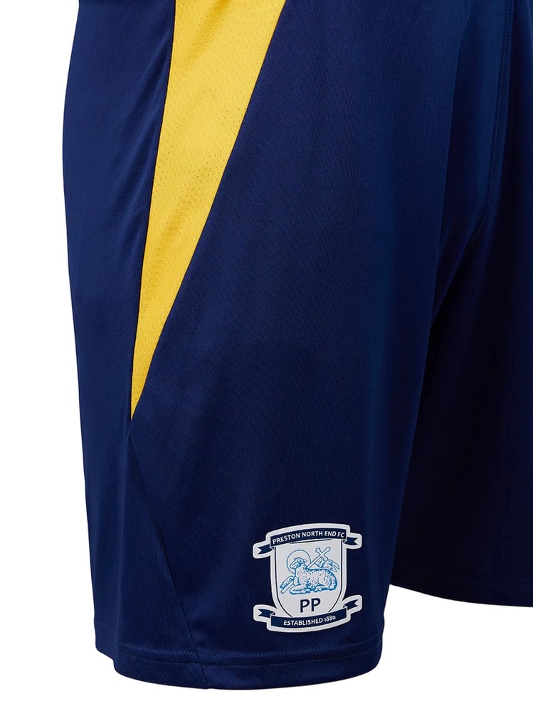 Short domicile enfant Preston North End 2026/27