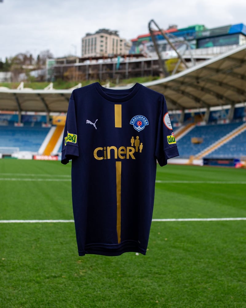 Women's Kasimpasa 2023/24 Away Shirt
