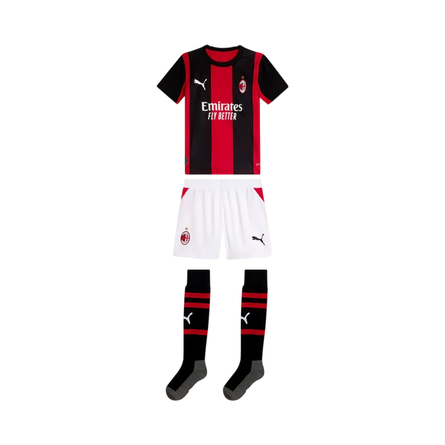 Ensemble domicile Milan 2026/27 enfant