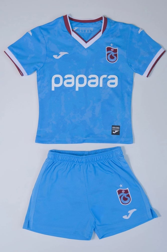 Kinder Trabzonspor 2024/25 Auswärtskit