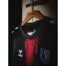 Herren 1. FC Magdeburg 2024/25 Drittes Trikot