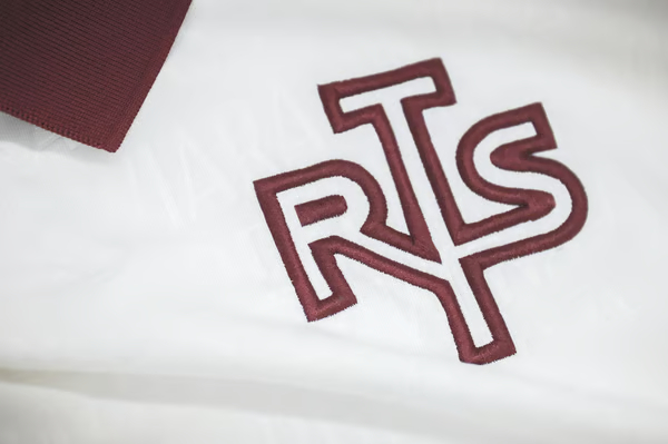 Kinder Widzew Łódź 2025/26 Drittes Trikot