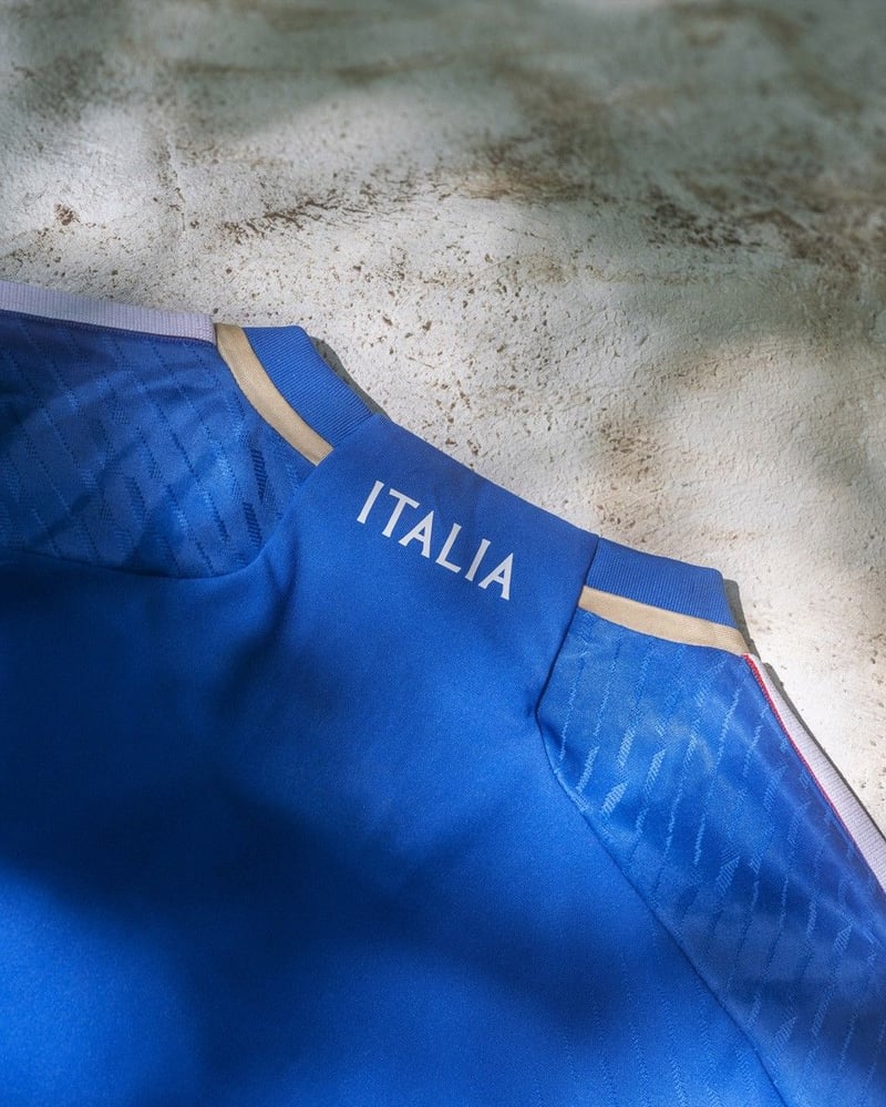 Italien Spielerversion Heimtrikot 23/24