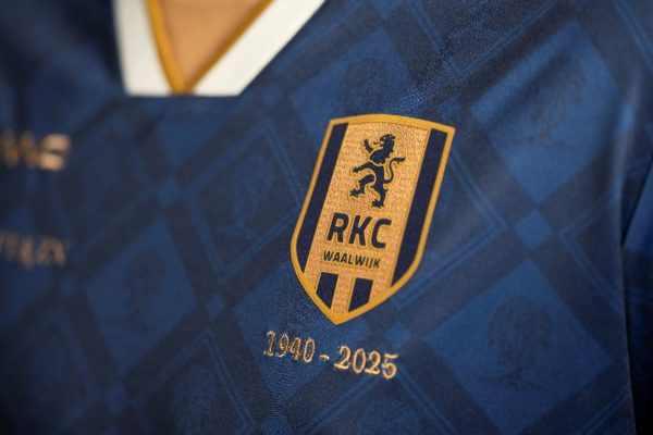 Herren RKC Waalwijk 2025/26 Auswärtstrikot