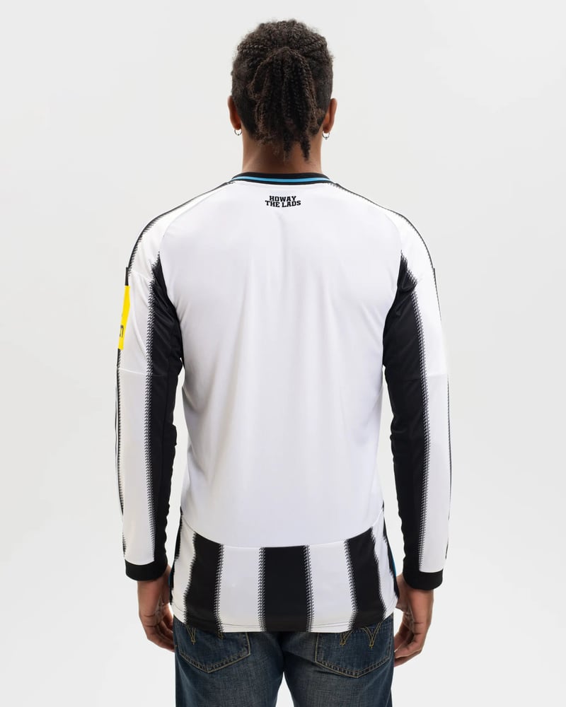 Kid's Newcastle United 2025/26 Home Long Sleeve Shirt