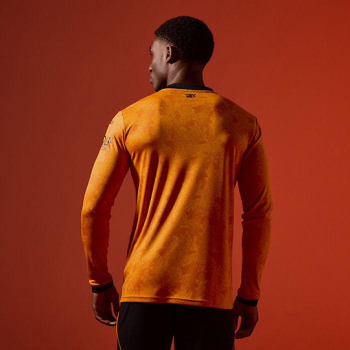 Camiseta local de manga larga Wolverhampton Wanderers 2026/27 para hombre