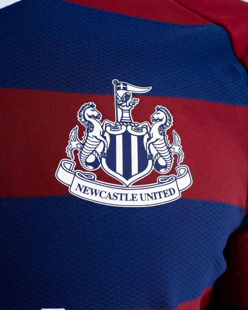 Herren Newcastle United 2024/25 Auswärts Trikot