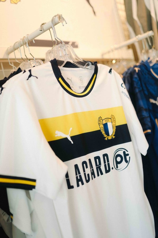 Herren FC Famalicão 2025/26 Heimtrikot