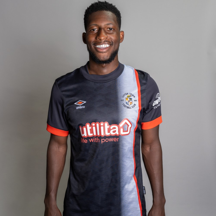 Kind Luton Town 2024/25 Auswärtstrikot