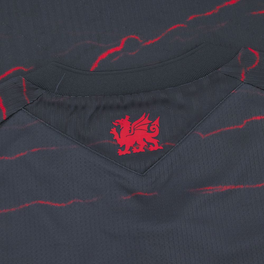 Kid's Wrexham AFC 2026/27 Away Shirt