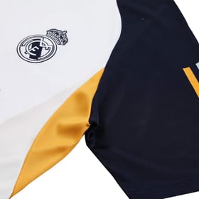 Real Madrid Weißes Vor dem Spiel Trikot 23/24