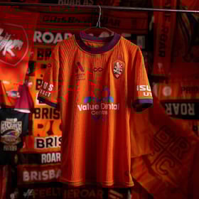 Herren Brisbane Roar 2025/26 Heimtrikot