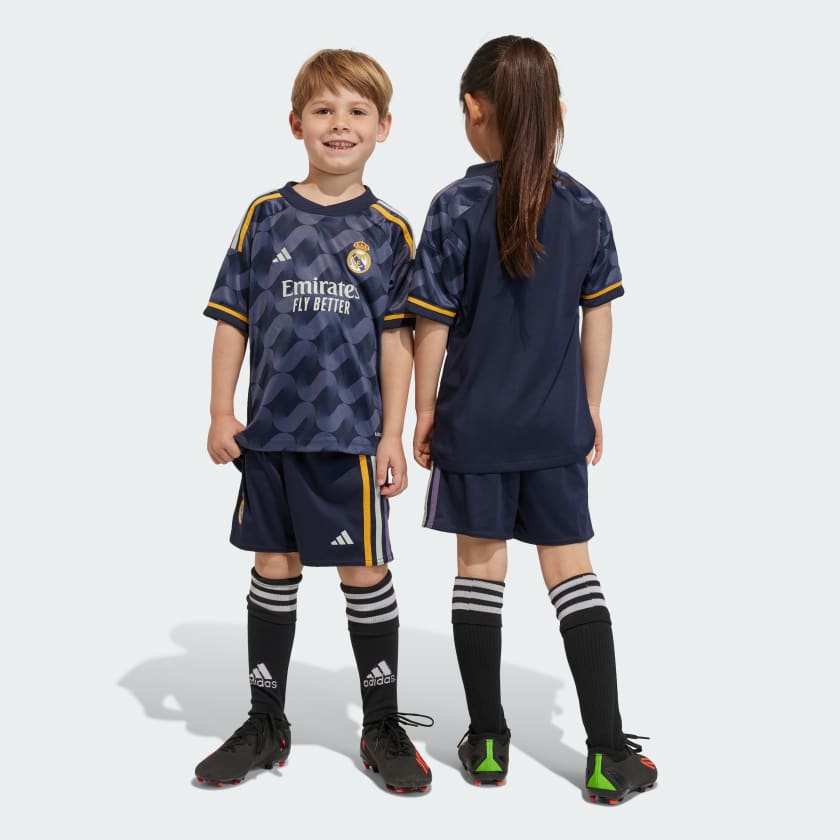 Kinder Real Madrid Auswärtstrikot+Kurze Hosen 23/24