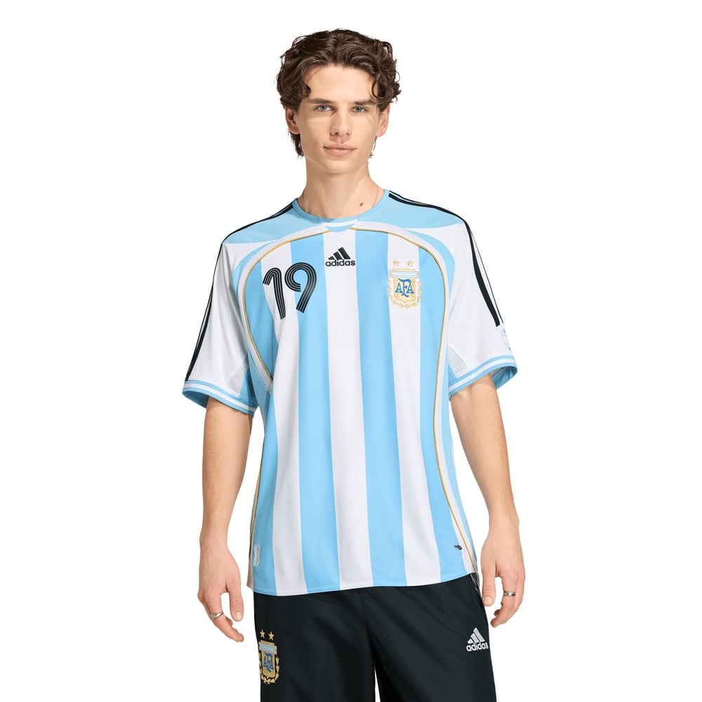 Dziecięca Koszulka Retro Argentyna 2006 Domowa Messi #19