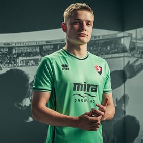 Kinder Cheltenham Town 2023/24 Auswärts Shirt