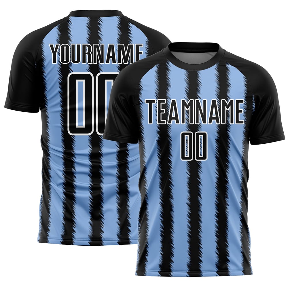 Camiseta de fútbol personalizada con sublimación de líneas azul claro y blanco y negro