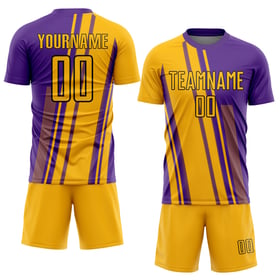 Camiseta de fútbol personalizada con sublimación morada y blanca, con líneas doradas