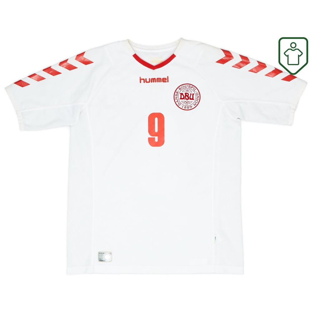 Men's Denmark 2003/04 Away Retro Shirt Tomasson #9