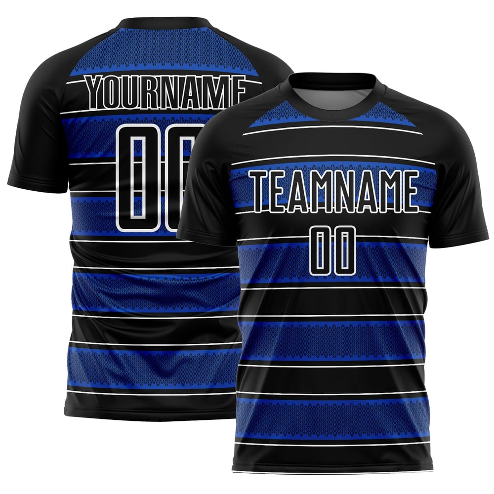 Camiseta de fútbol personalizada con sublimación de líneas y formas geométricas en azul trueno negro y blanco
