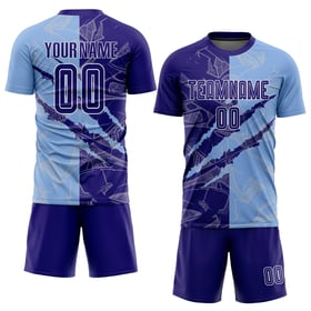 Camiseta de fútbol personalizada con estampado de grafiti, color morado claro y oscuro, sublimada en azul.