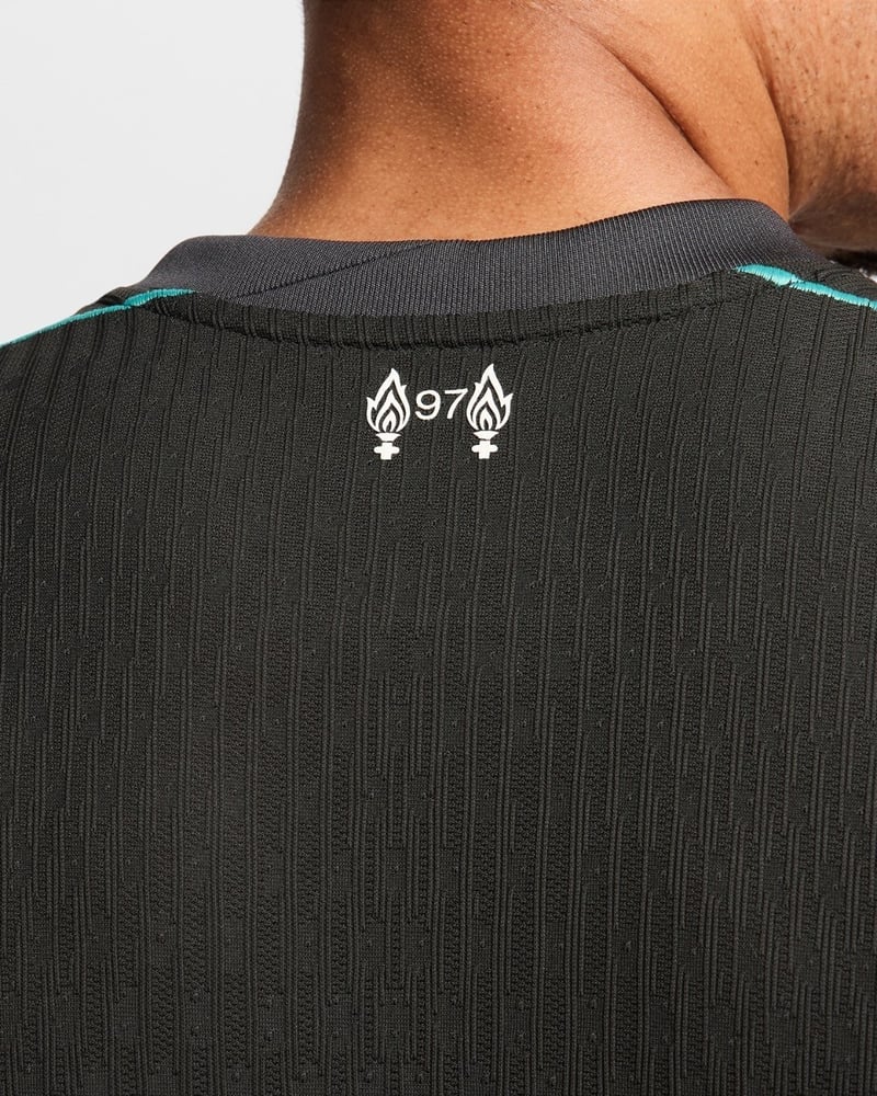 Kinder Liverpool 2024/25 Auswärts Trikot