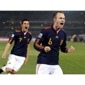 Kinder Spanien 2010 Auswärtstrikot