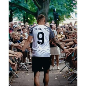 Herren Puszcza Niepołomice 2024/25 Heim Authentisches Shirt