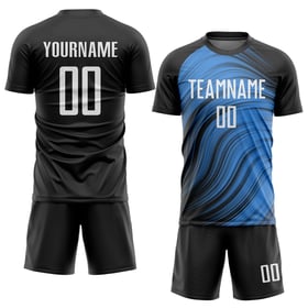 Maillot de football personnalisé bleu clair, blanc et noir, sublimation