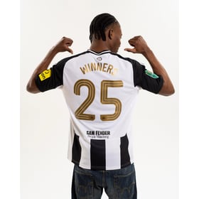 Herren Newcastle United 2025 Carabao Cup Siegertrikot