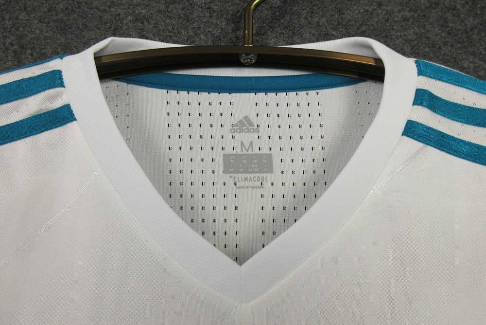 Real Madrid 2017/18 Heimtrikot