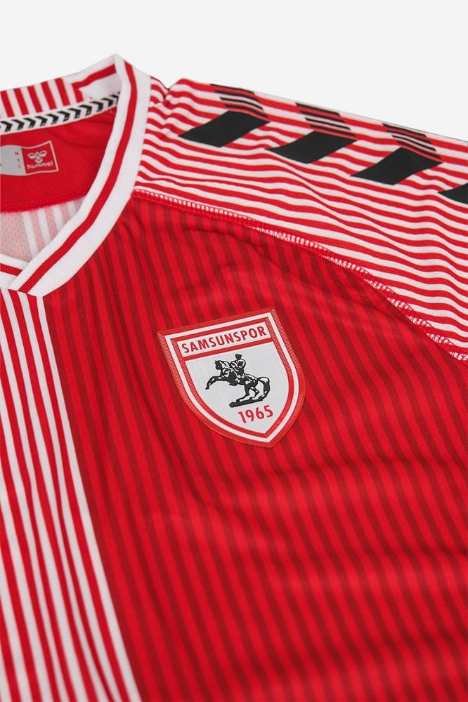 Kinder Samsunspor 2024/25 Heim Authentic Vorbereitungs Matchtrikot