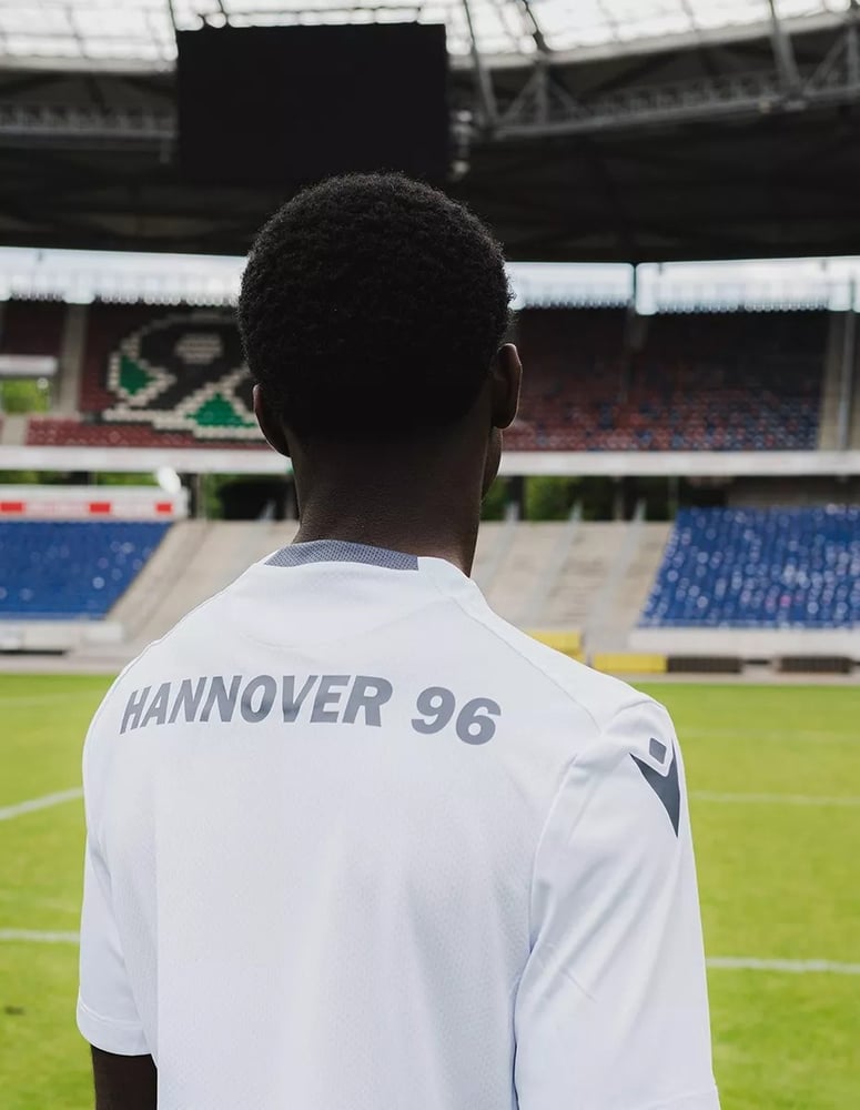 Women's Hannover 96 2024/25 Third Authentic Training Shirt - White