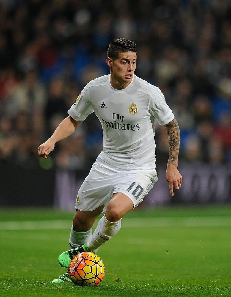 Real Madrid 2015/16 Home Shirt