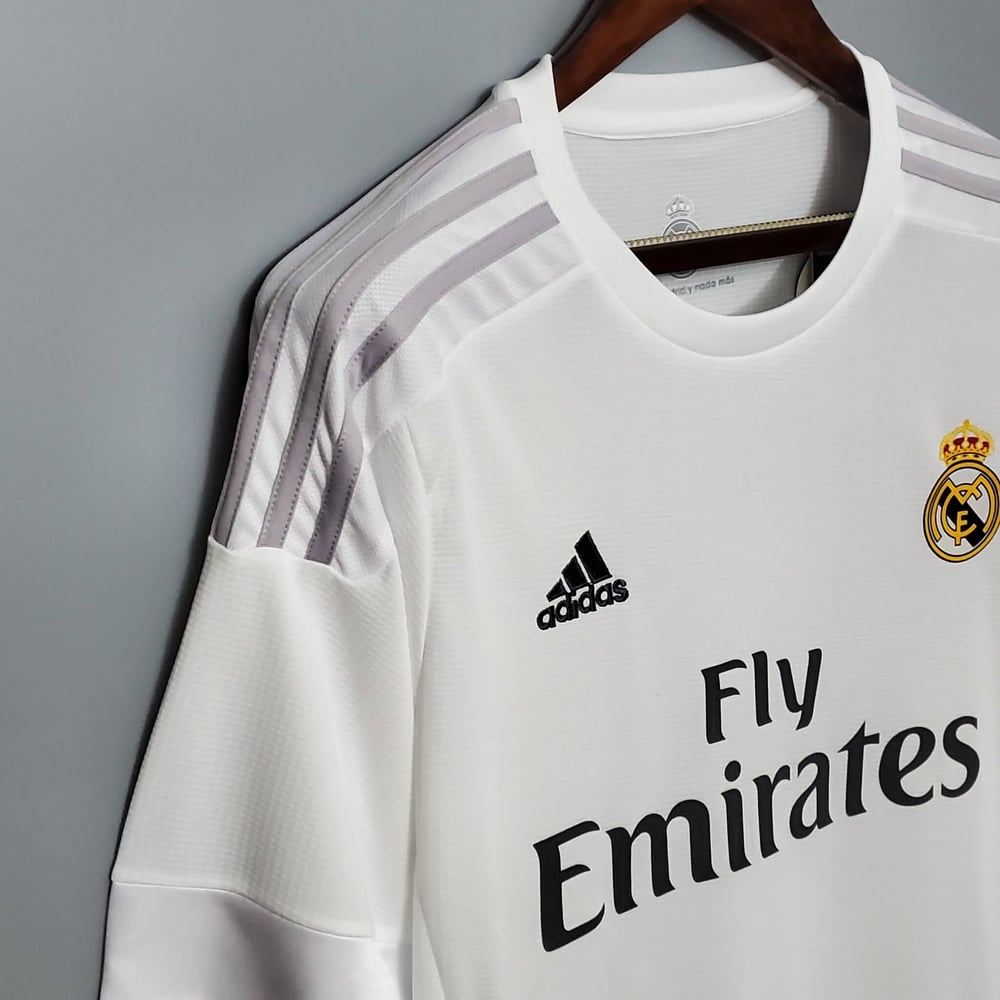 Real Madrid 2015/16 Home Shirt