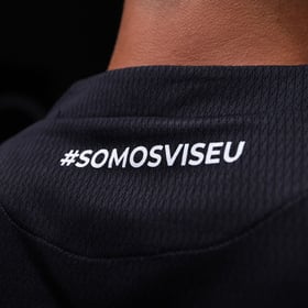 Kinder Académico 2023/24 Heimtrikot