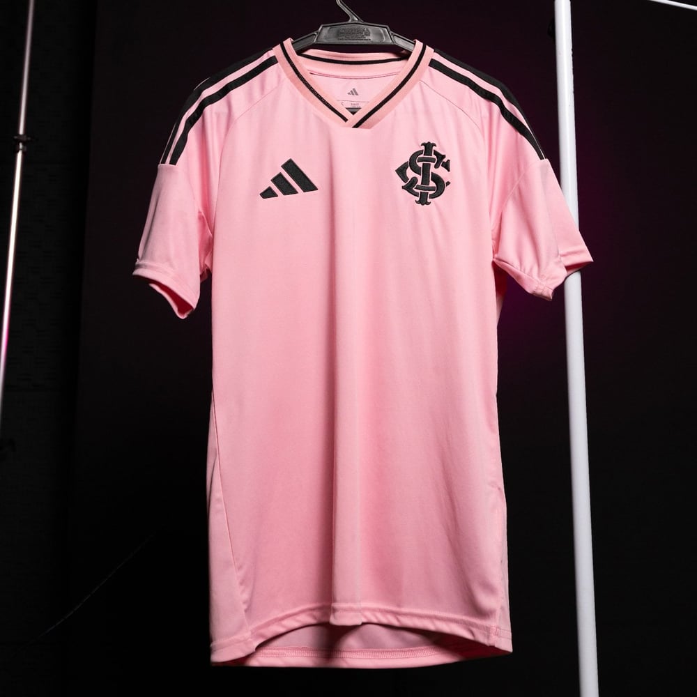 Herren Internacional 2025/26 Drittes Pink-October-Trikot
