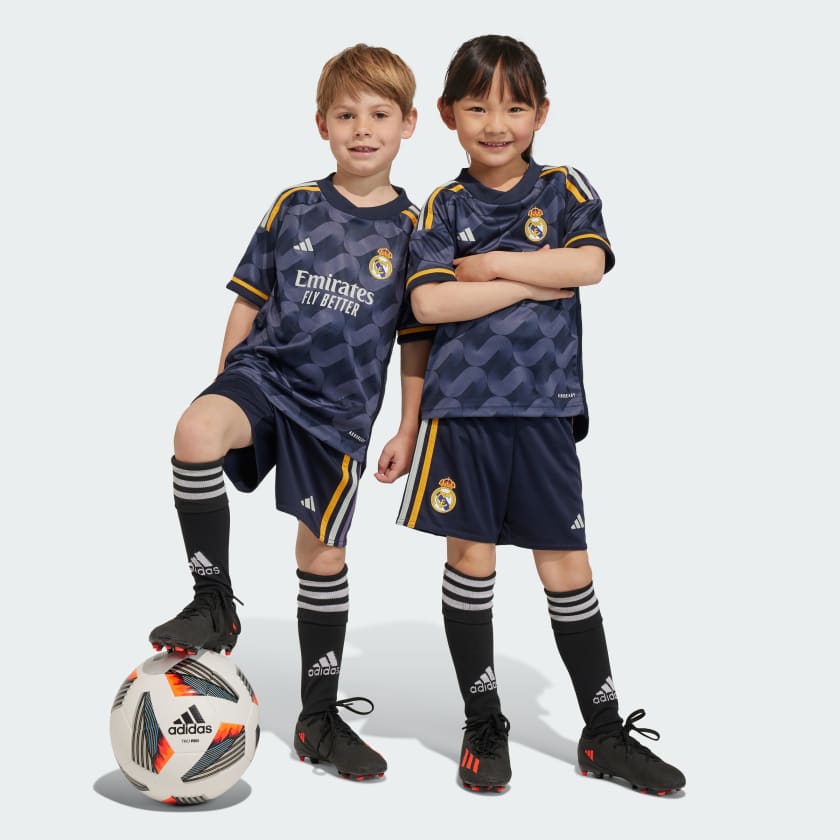 Kinder Real Madrid Auswärtstrikot+Kurze Hosen 23/24