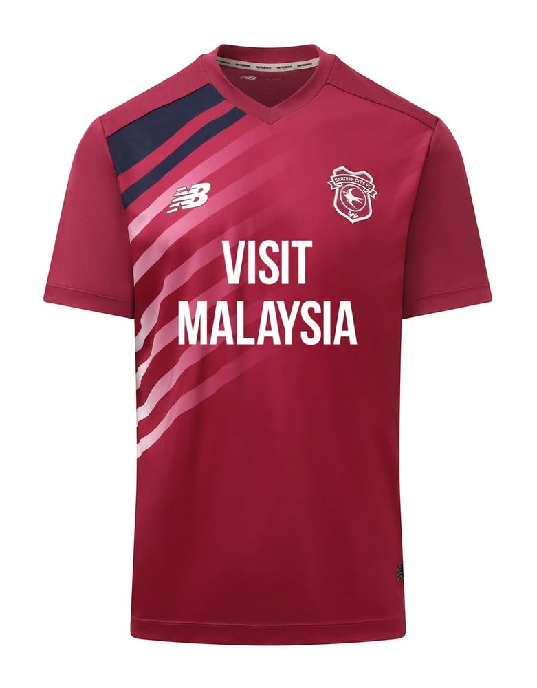 Kind Cardiff City 2023/24 Auswärtstrikot