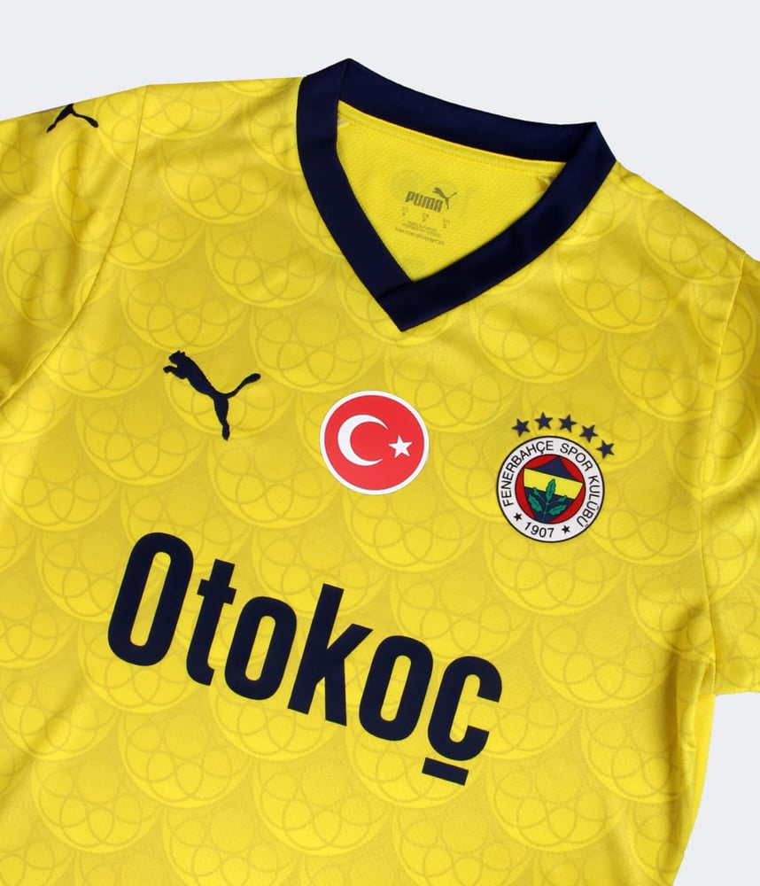Women's Fenerbahce 2023/24 Away Shirt